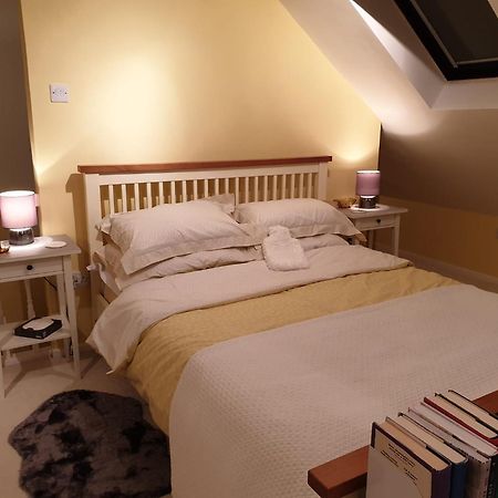The Old Cornstore A Beautiful Suite Overlooking The Sea Drummore Buitenkant foto