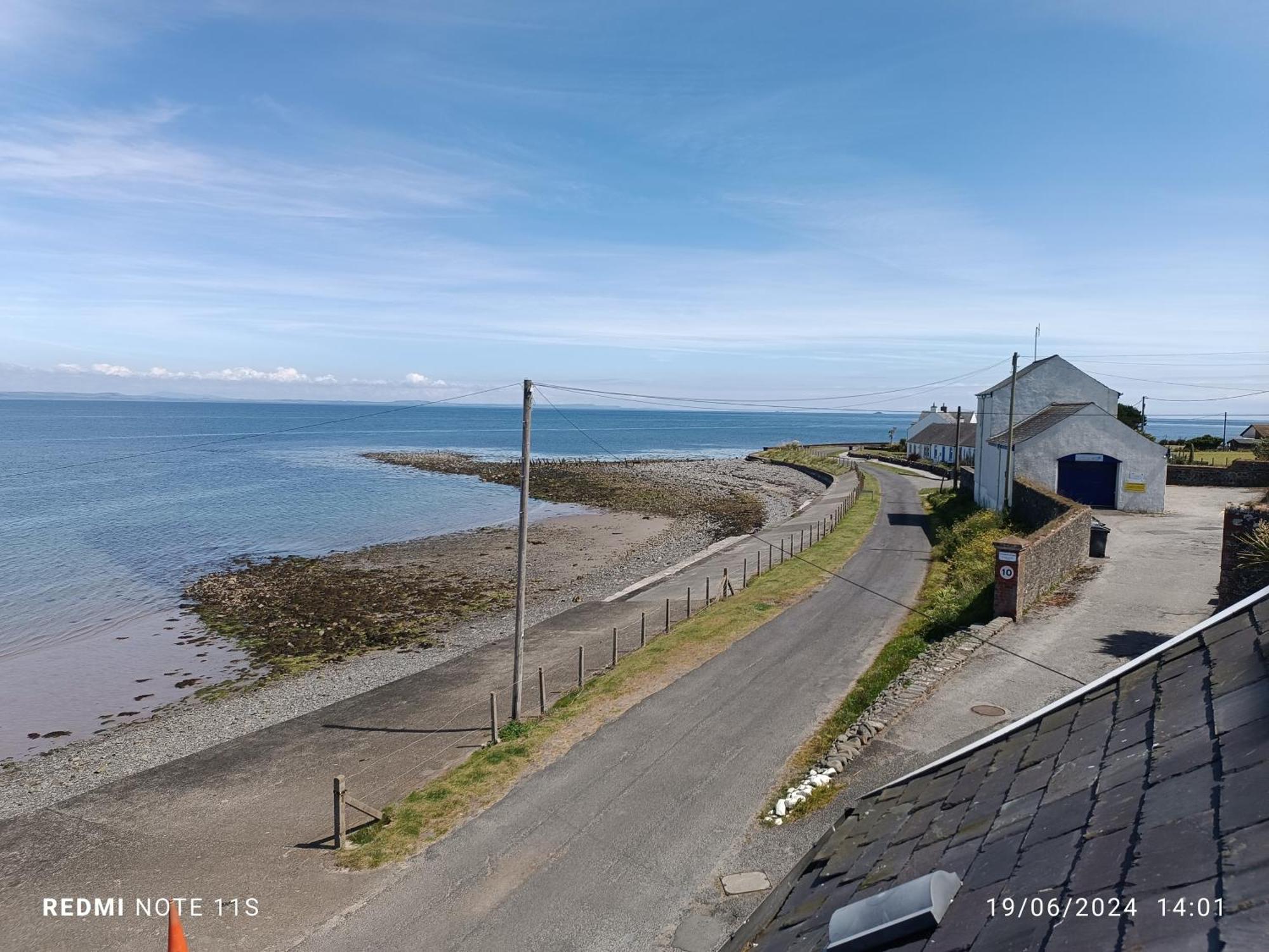The Old Cornstore A Beautiful Suite Overlooking The Sea Drummore Buitenkant foto