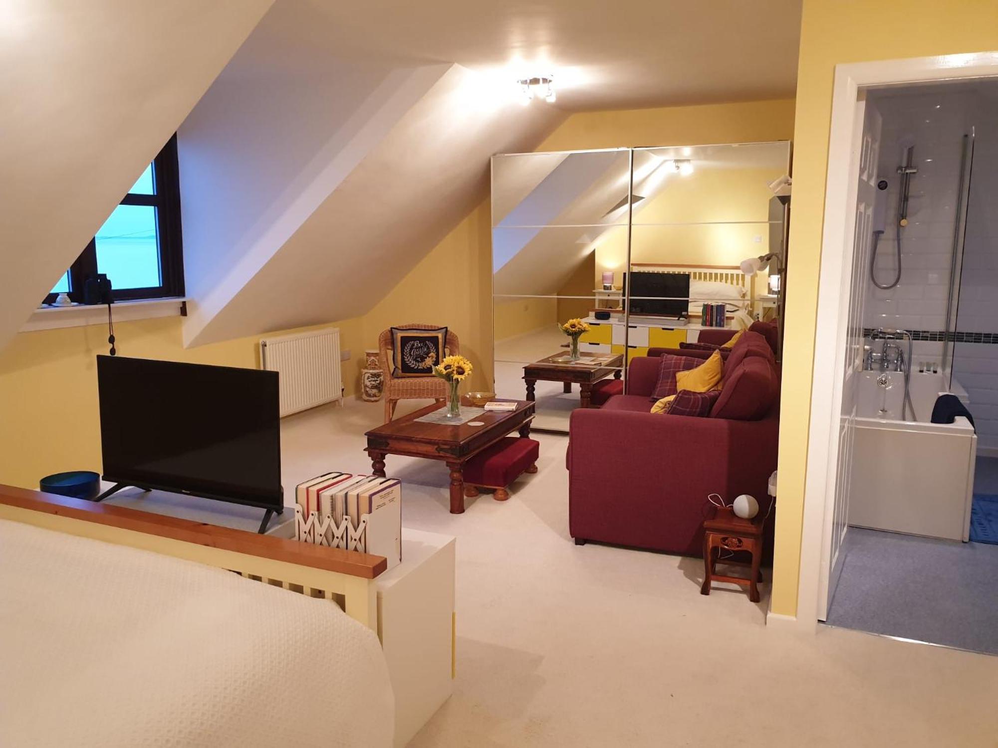 The Old Cornstore A Beautiful Suite Overlooking The Sea Drummore Buitenkant foto